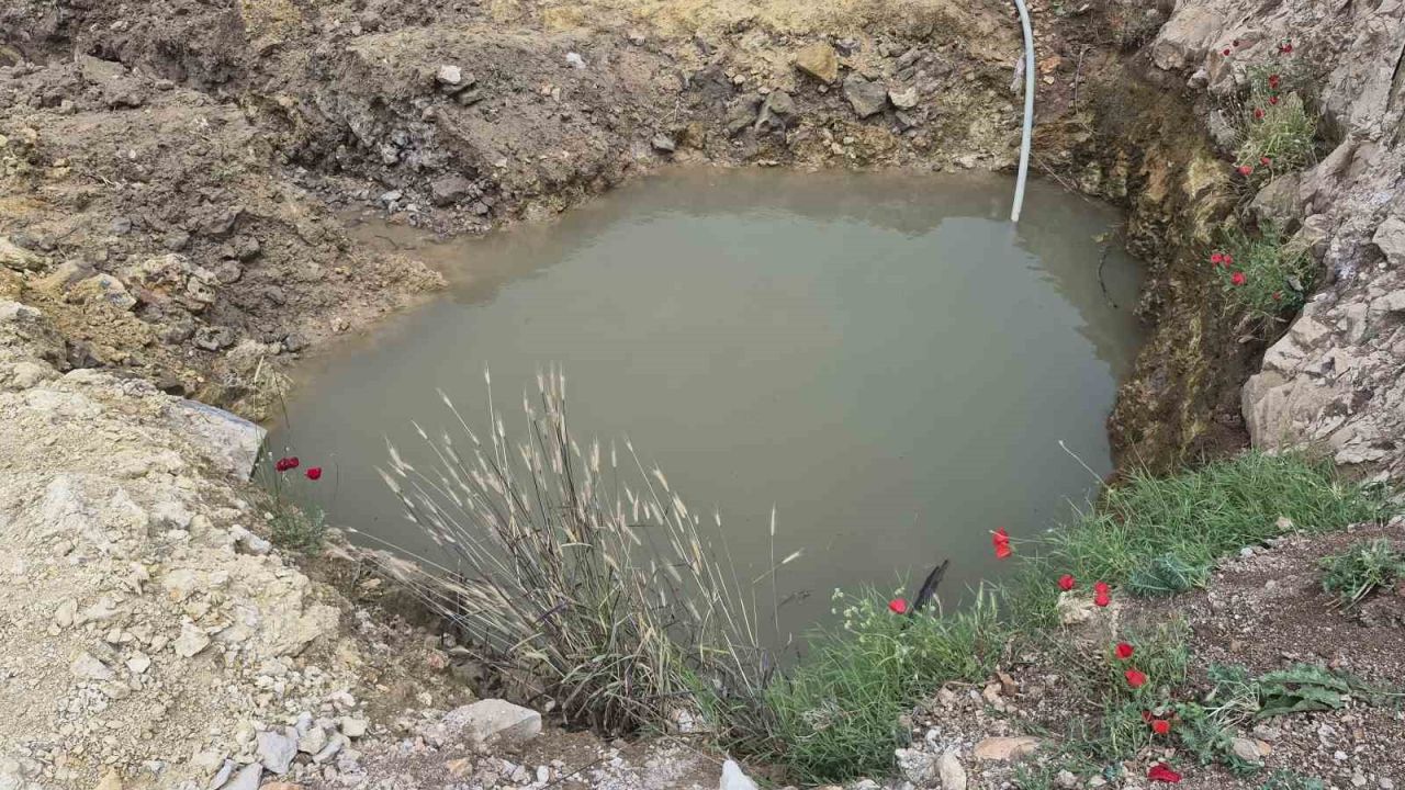 Gaziantep’te serinlemek için su birikintisine giren 2 kardeş boğuldu