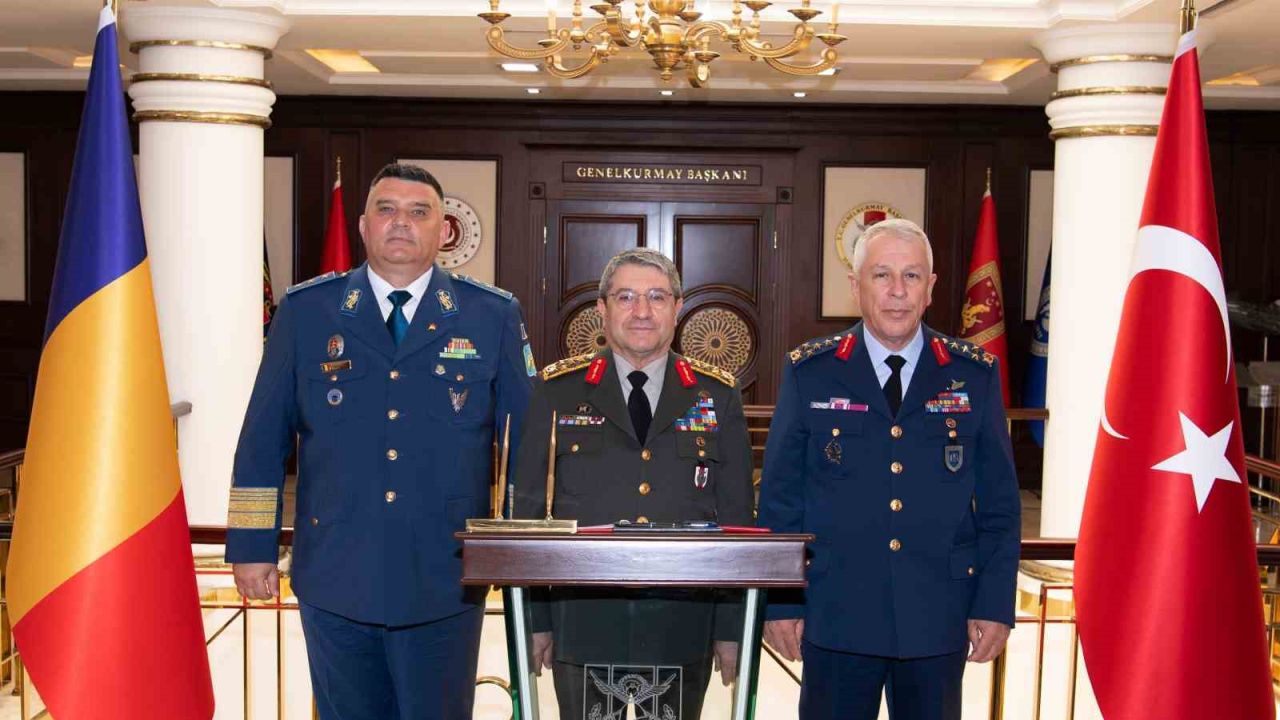 Genelkurmay Başkanı Orgeneral Bayraktaroğlu, Romanya Hava Kuvvetleri Komutanı Baraboi’yi kabul etti