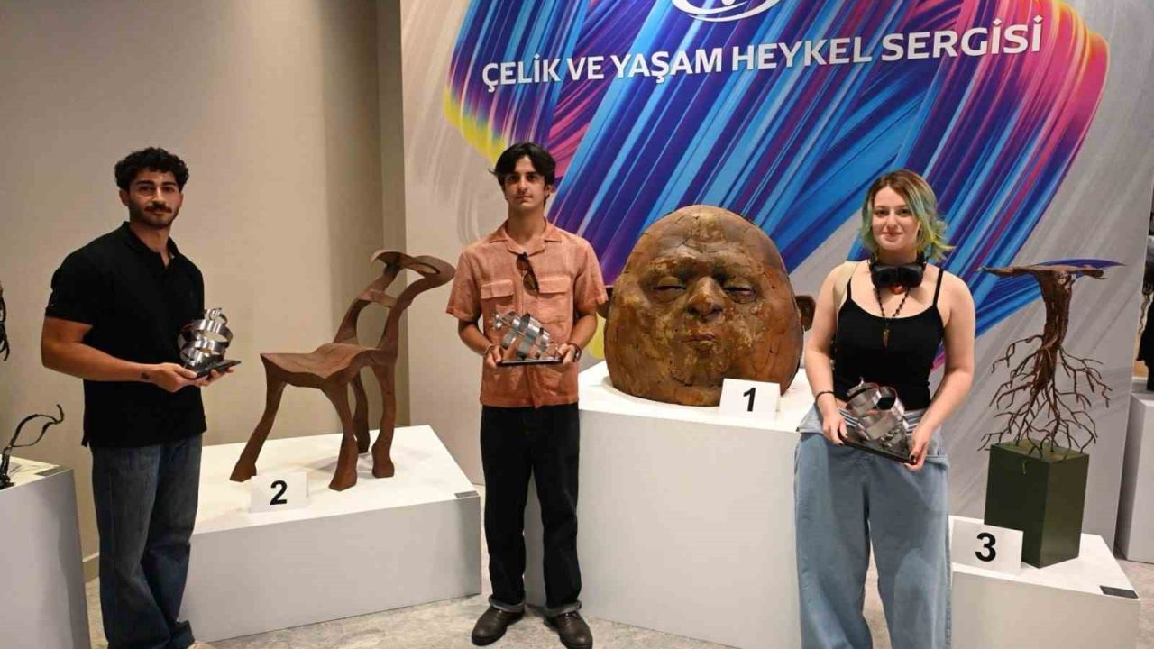 GSF öğrencilerinden Çelik ve Yaşam Heykel Yarışması’nda büyük başarı