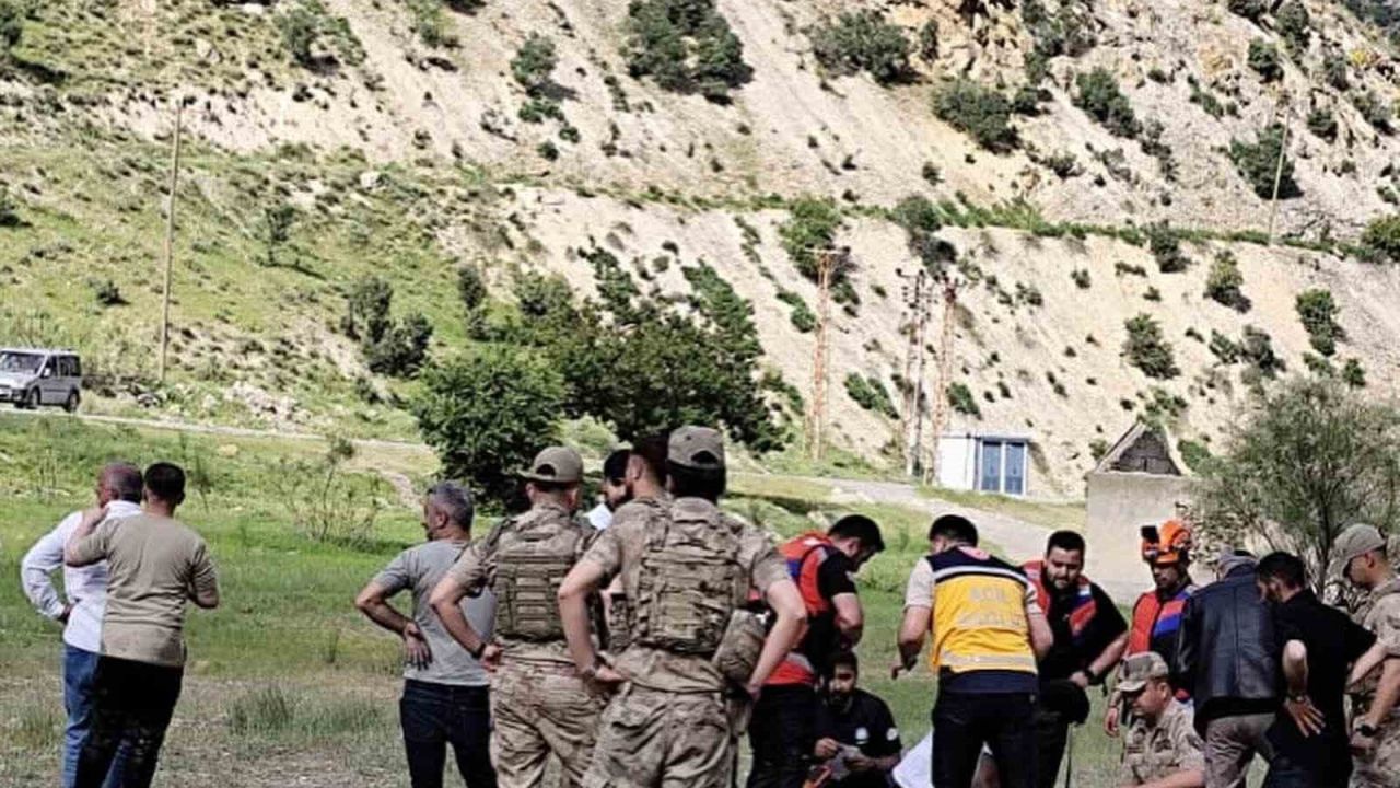 Hakkari’de Zap suyuna düşen şahıs hayatını kaybetti