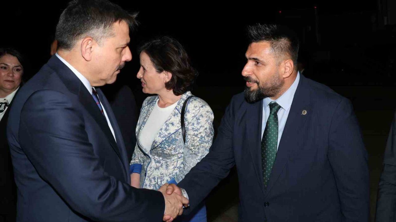 İçişleri Bakanı Çiftçi KKTC’de