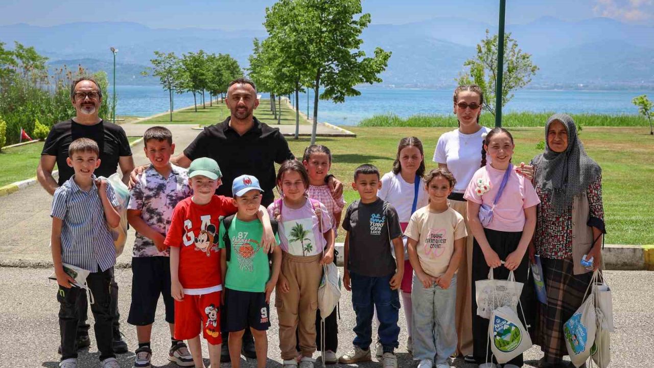 İlkokul öğrenciler Sapanca Gölü’nü ilk kez gördü