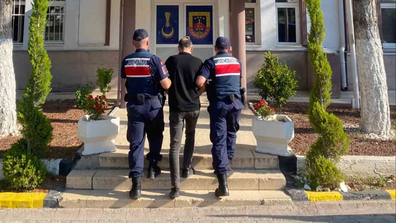 Jandarmadan firari 5 hükümlüye operasyon: 61 yıl hapis cezası bulunan da yakalandı