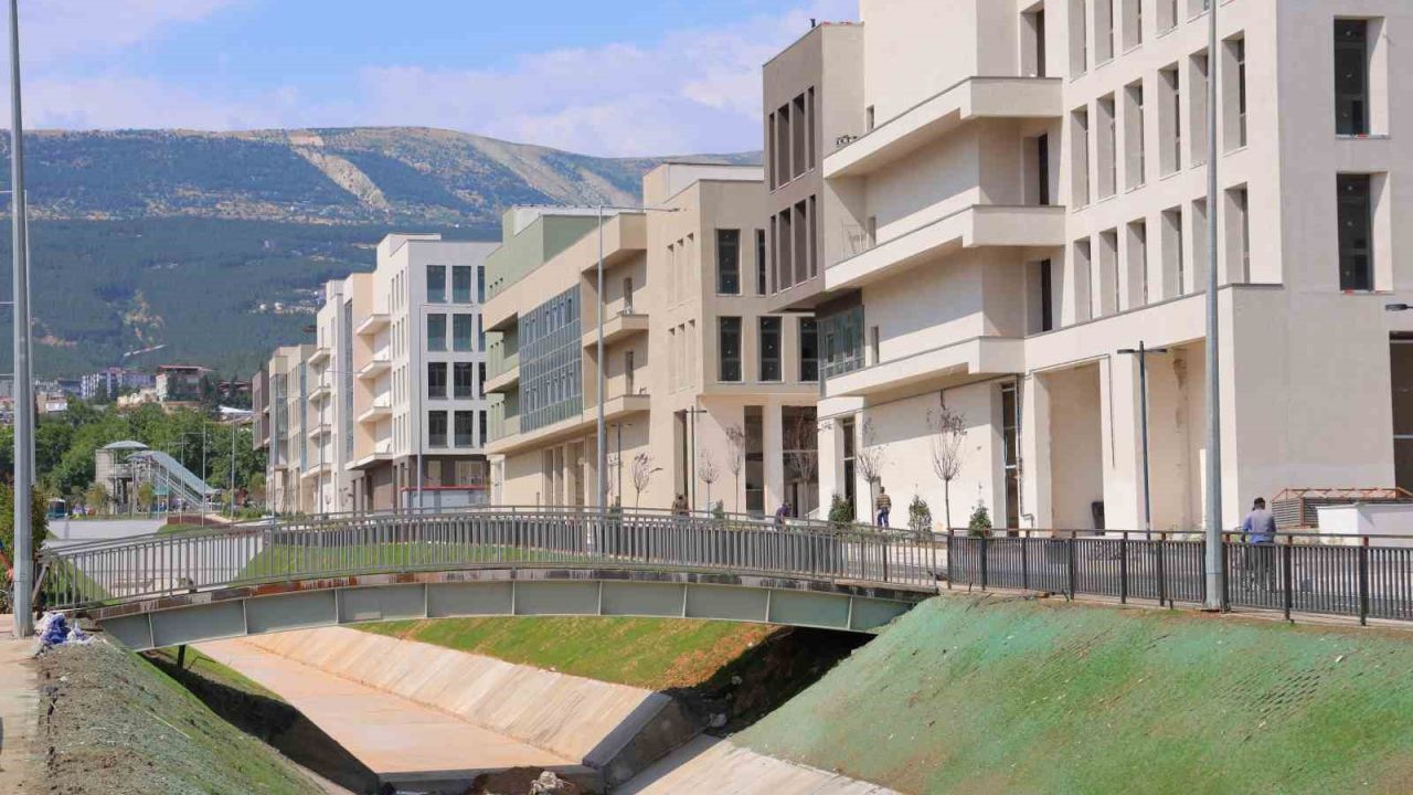 Kahramanmaraş’ta Derepazarı’ndan Azerbaycan Mahallesi’ne uzanan değişim