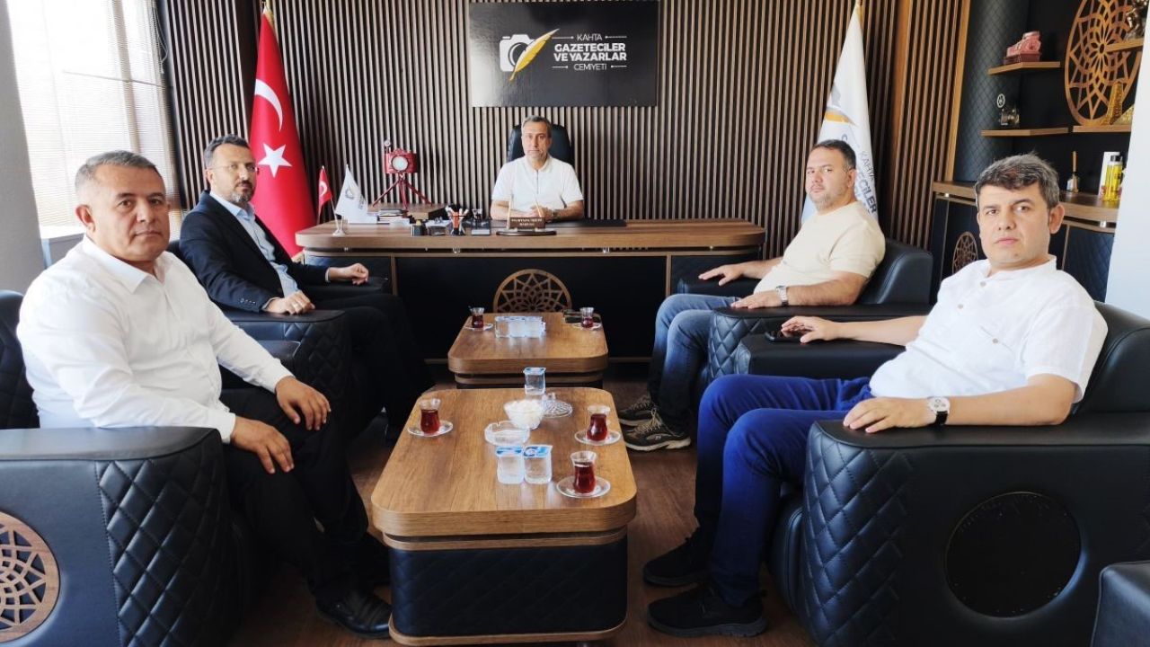 Kahta Devlet Hastanesi yönetimi basın temsilcileriyle buluştu