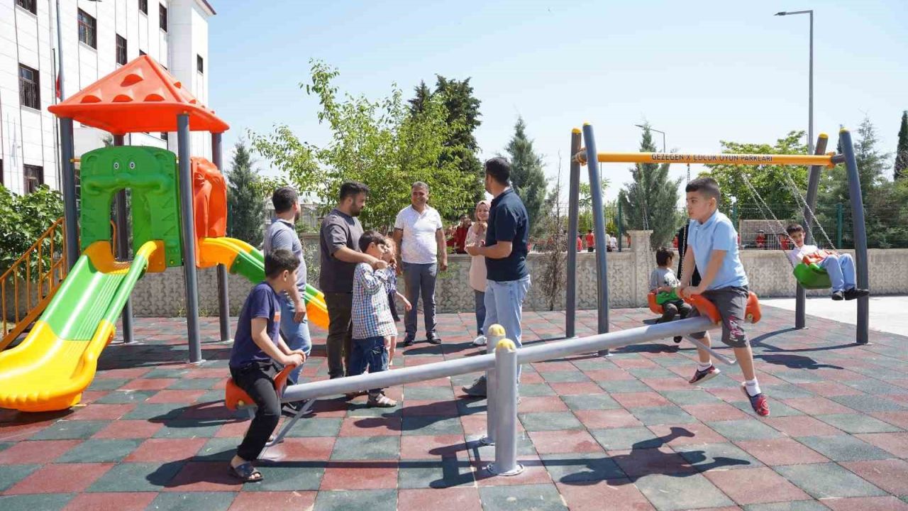 Kahta’da özel öğrencilere anlamlı destek