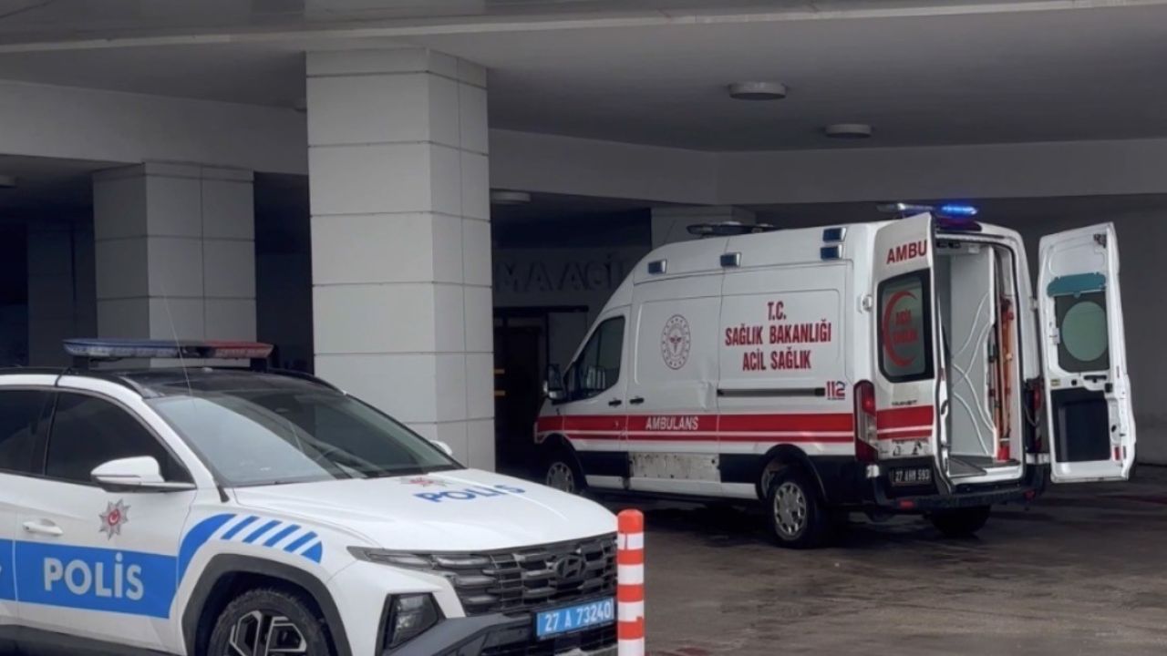 Karne günü bıçaklanan 10’uncu sınıf öğrencisi kurtarılamadı