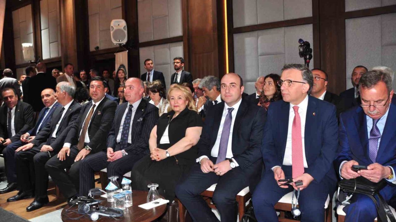 Kars’ta sınır ötesi ekonomi buluşması