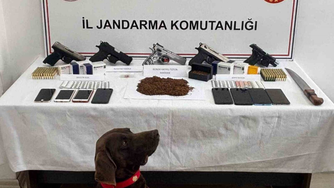 Kastamonu’da uyuşturucu operasyonu: 9 gözaltı