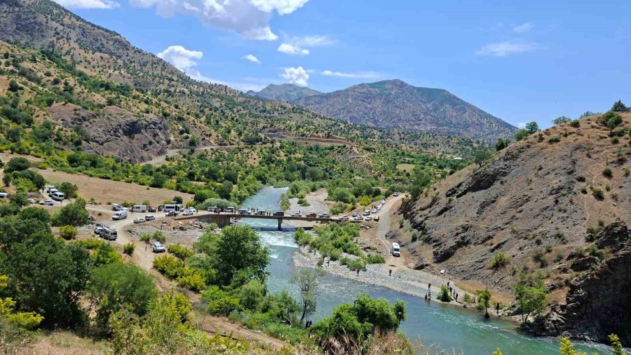Kayıp şahsı arama çalışmaları sürüyor