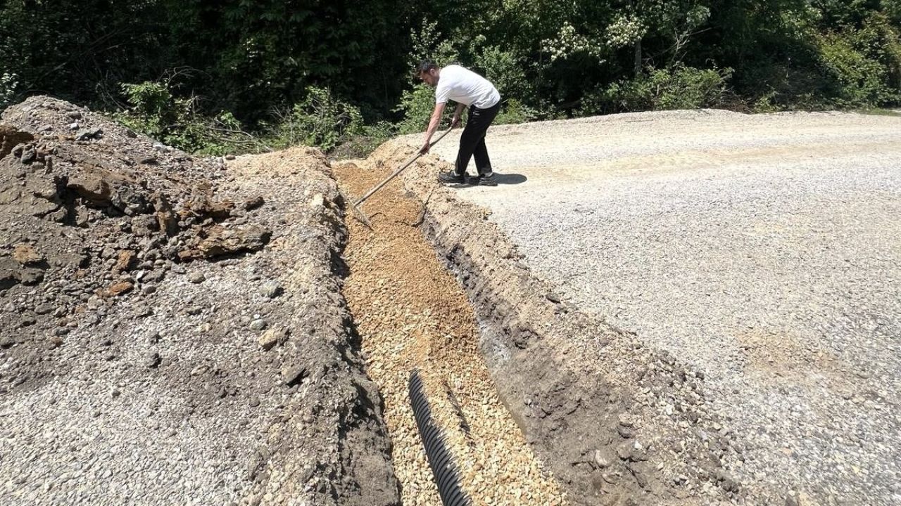 Kaynaşlı’da Sazköy’ün yağmur suyu ve drenaj altyapısı güçlendirildi