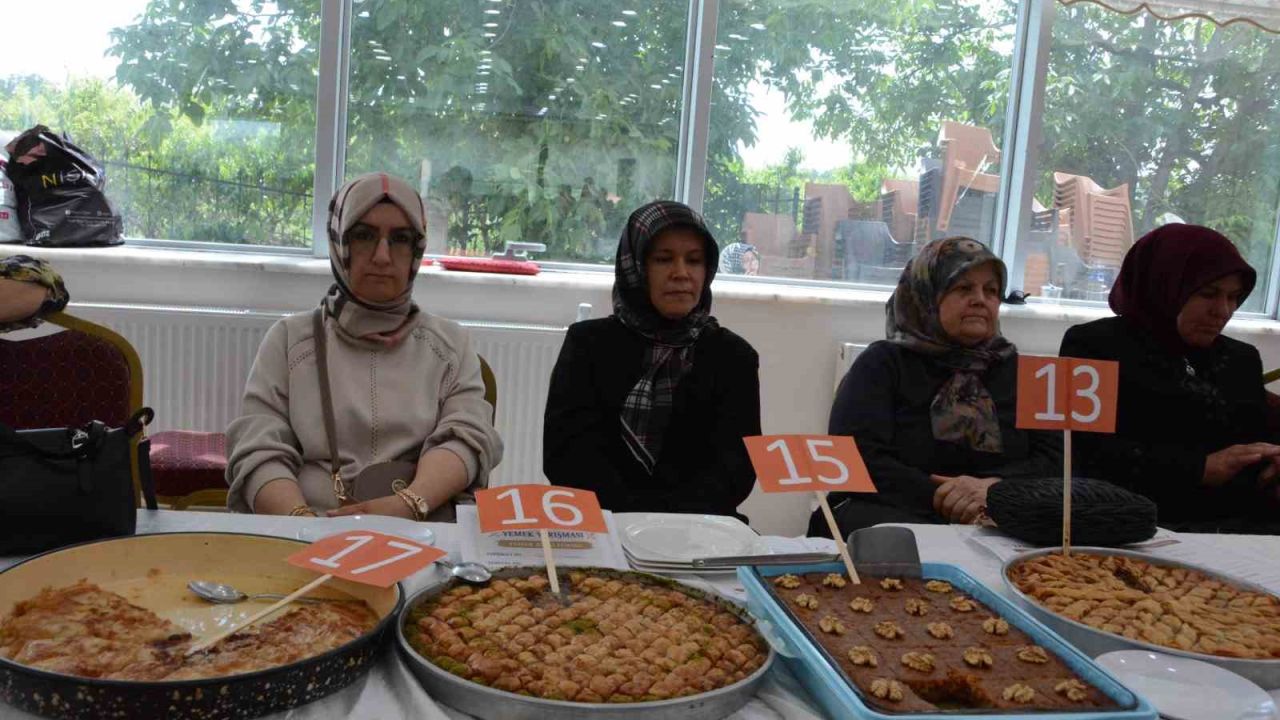Kepsut’ta "Kadın Eliyle Yaşayan Kültür Festivali" yapıldı