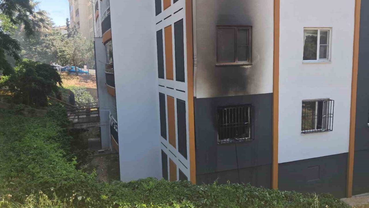 Kilis’te korkutan yangın: 4 kişi hastaneye kaldırıldı