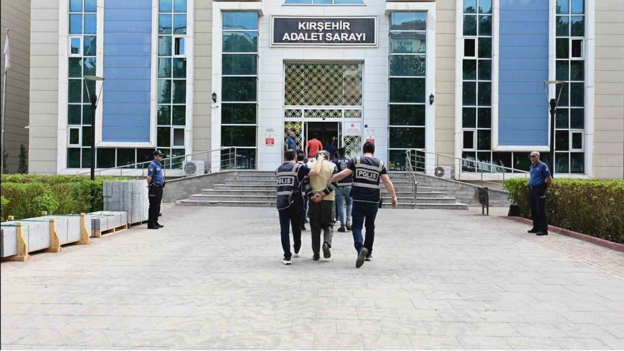 Kırşehir’de fuhuş operasyonu: 5 tutuklama