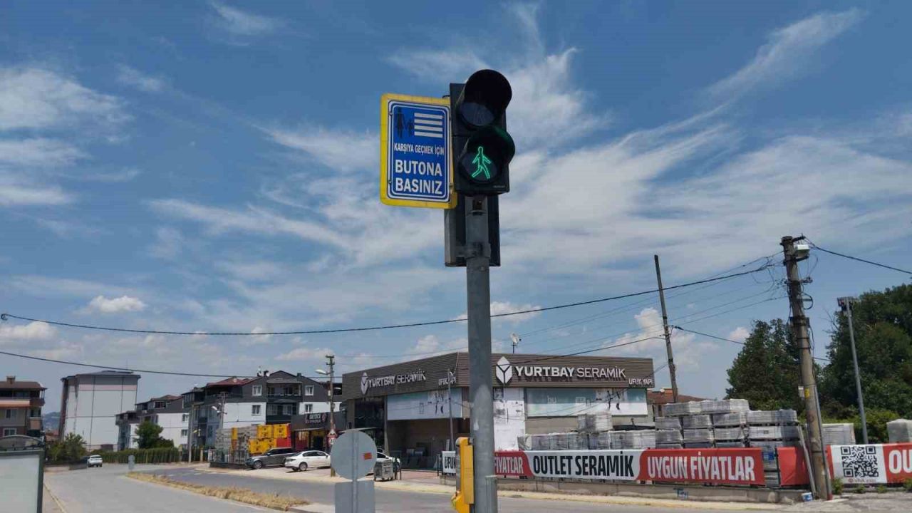 Kocaeli’de trafik güvenliği için 269 kavşakta 7/24 sinyalizasyon takibi