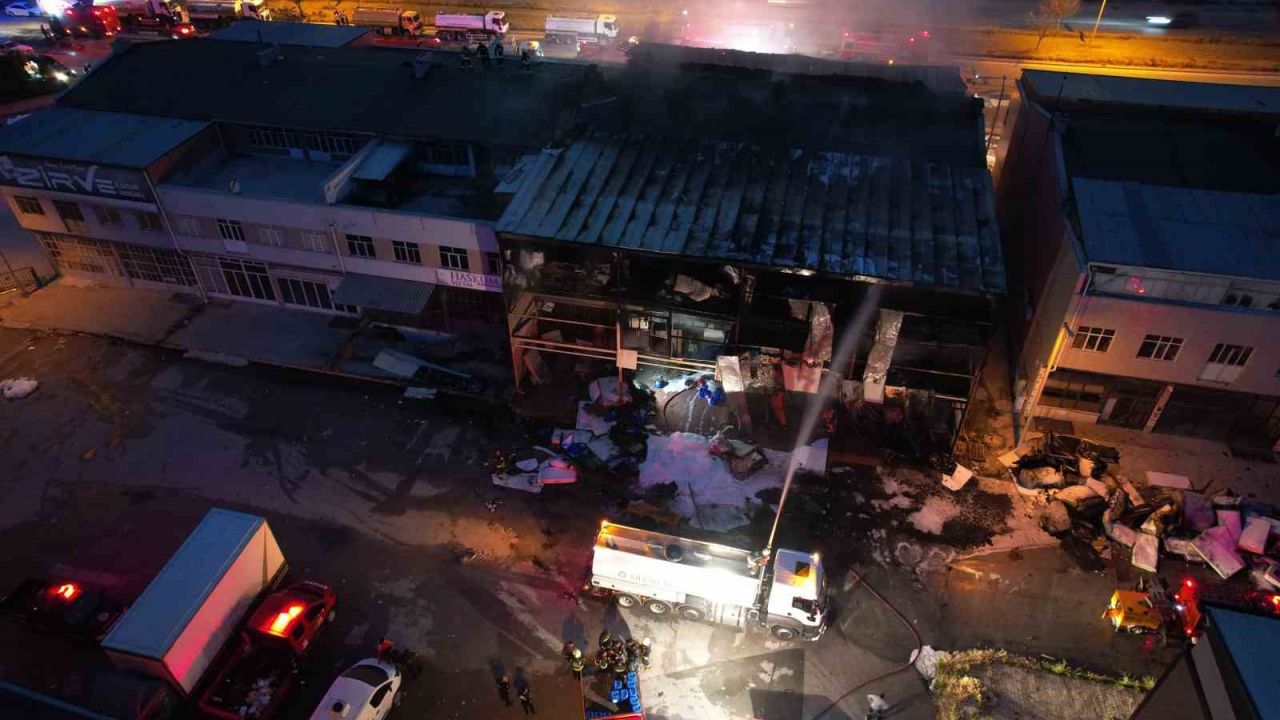 Konya’daki yangında itfaiye eri şehit oldu