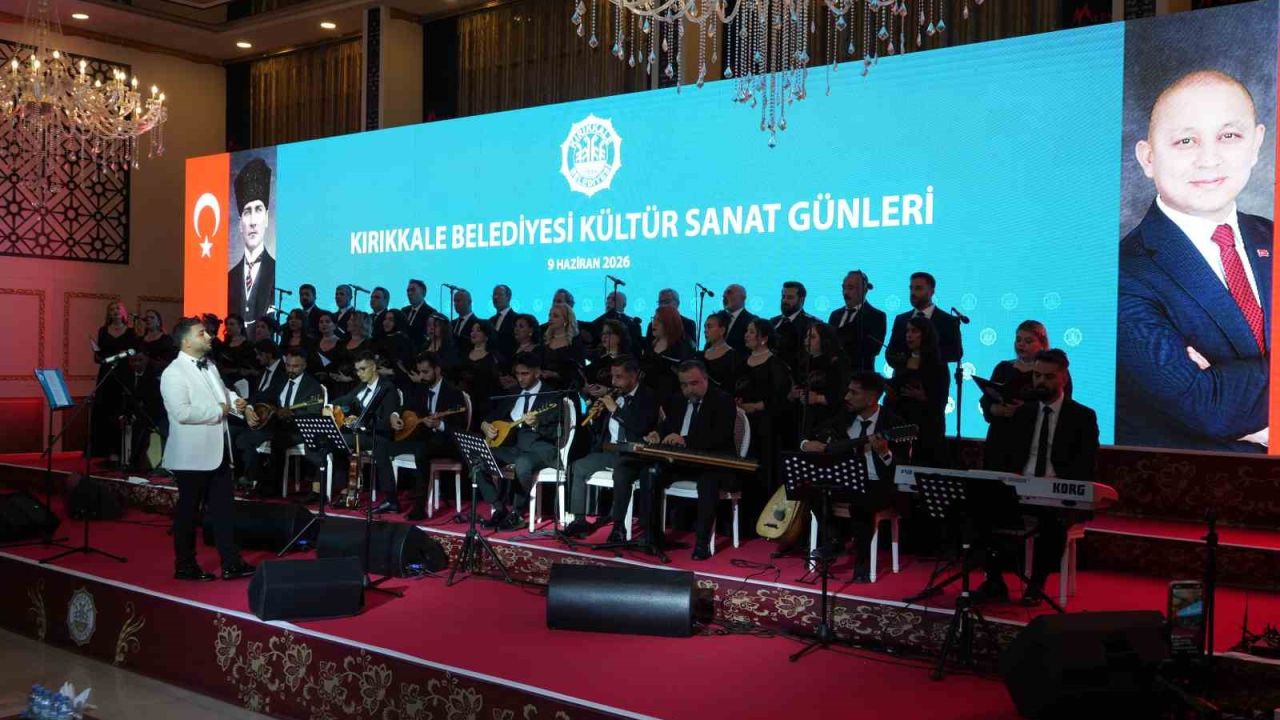 Koro ilk kez sahne aldı, profesyonelleri aratmadı: Anadolu’nun sevilen türküleri seslendirildi