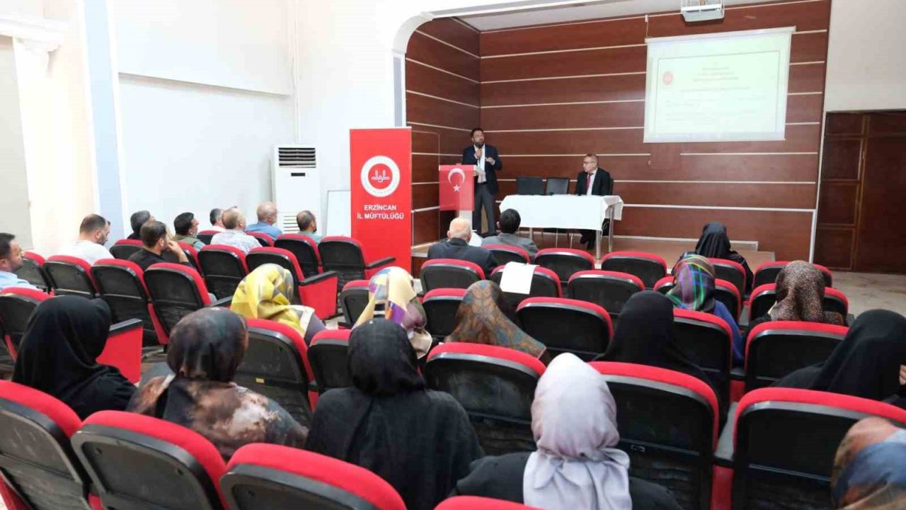 Kur’an Eğitim Merkezleri Erzincan’da tanıtıldı