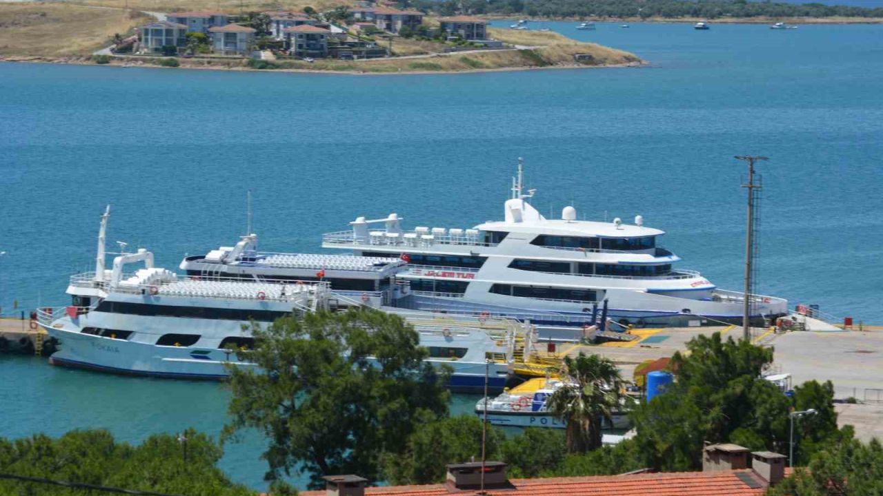 Kurban Bayramı, Ayvalık-Midilli hattında turizmcilerin yüzünü güldürdü