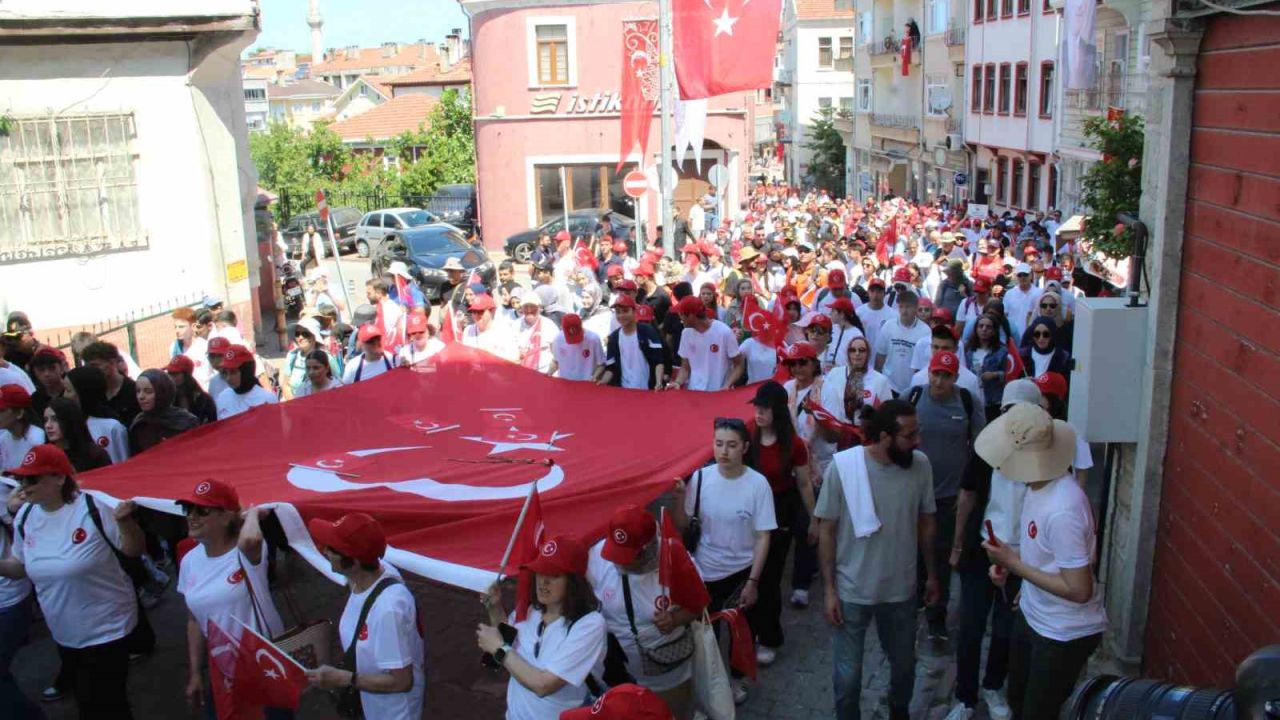 Kurtuluş Savaşı ruhunu, 95 kilometrelik İstiklal Yolu yürüyüşüyle yaşatacaklar
