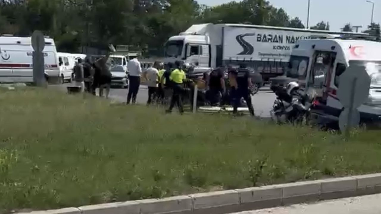 Lüleburgaz’da iki otomobil çarpıştı: 6 yaralı