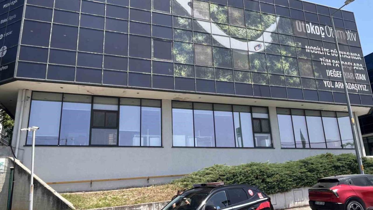 Maltepe’de Otokoç Genel Müdürlüğü’ne silahlı saldırı iddiası
