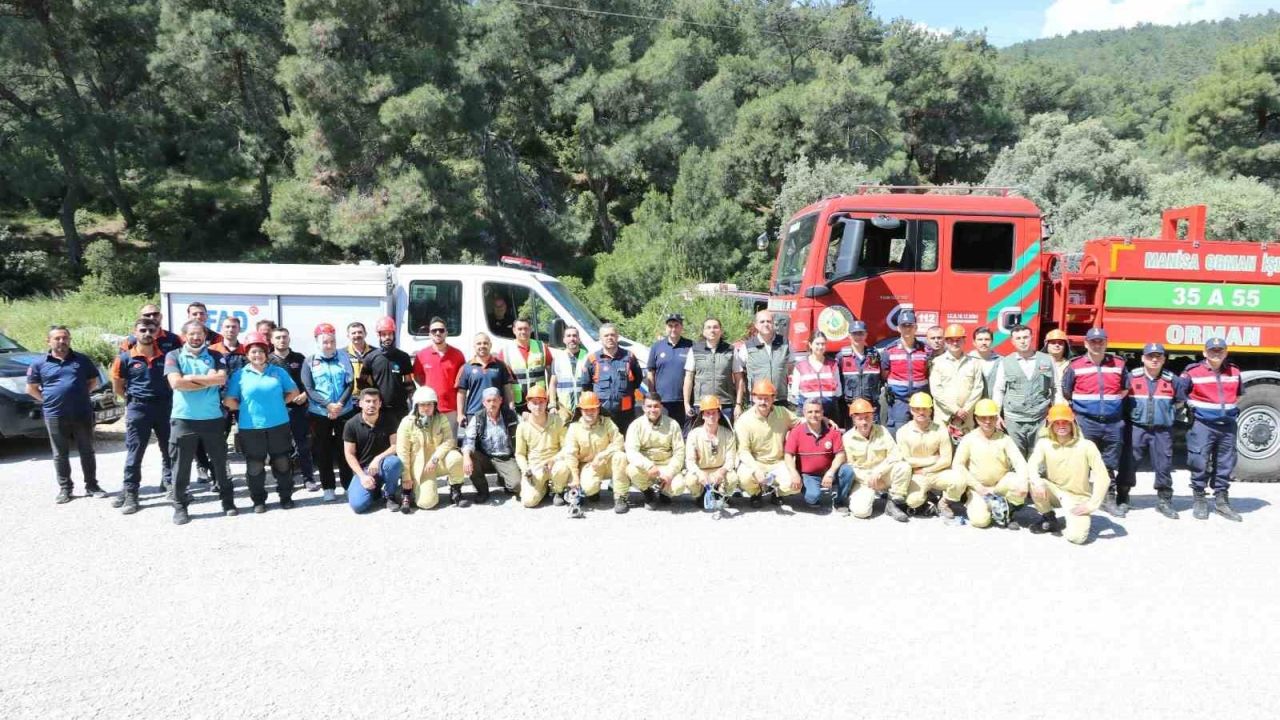 Manisa’da 5 ilçede eş zamanlı orman yangını tatbikatı gerçekleştirildi