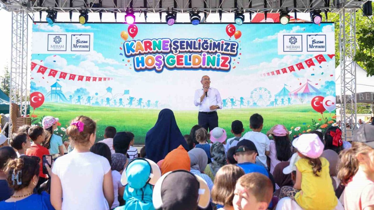 Meram’da çocuklar karne sevincini doyasıya yaşadı