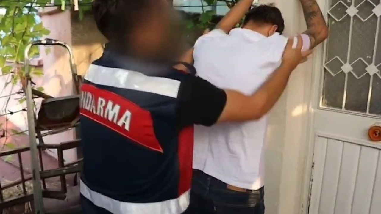 Mersin’de sahte ilan dolandırıcılarına operasyon: 18 tutuklama