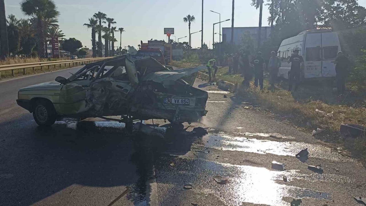 Mersin’de zincirleme trafik kazası: 1 ölü
