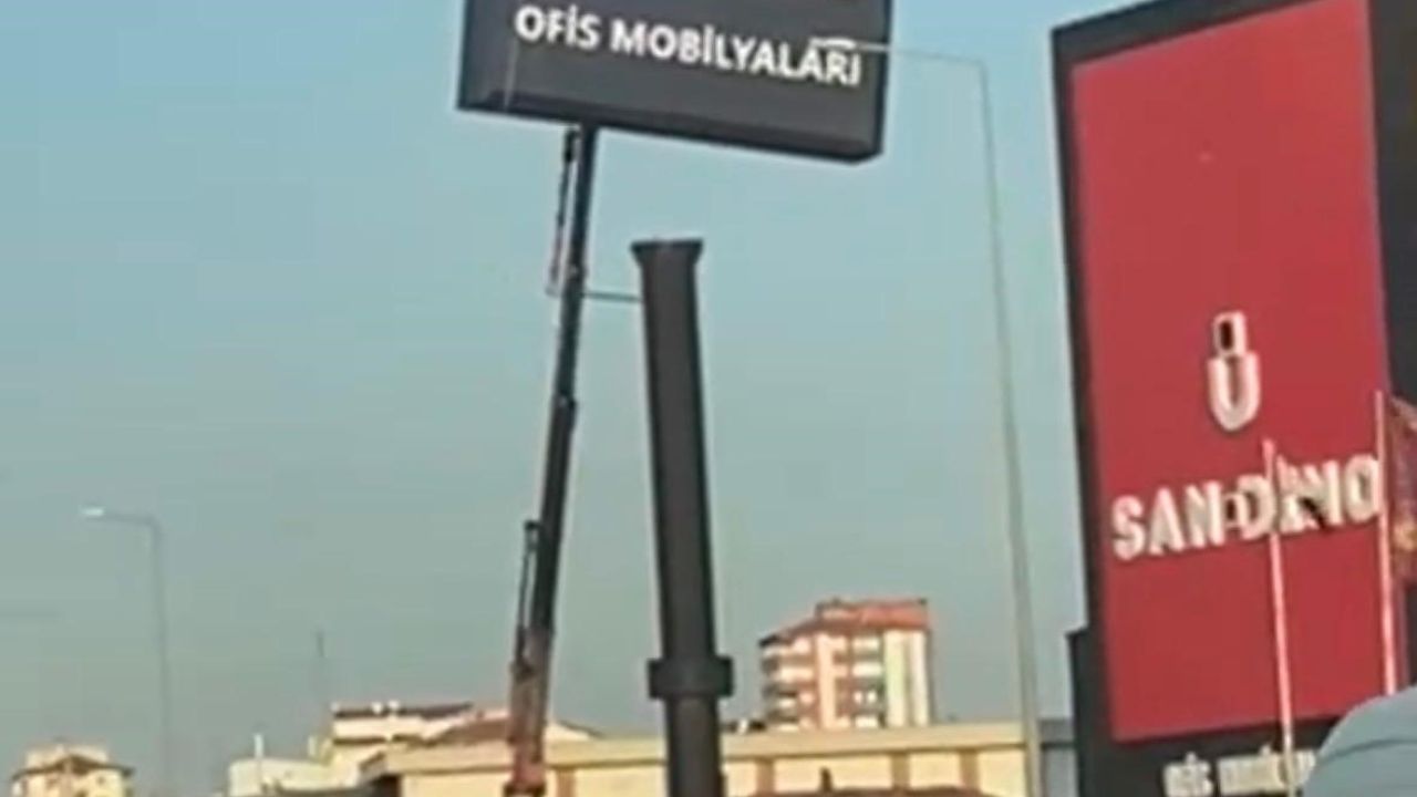 Metrelerce yükseklikte önlem almadan çalışan işçiler yürekleri ağza getirdi
