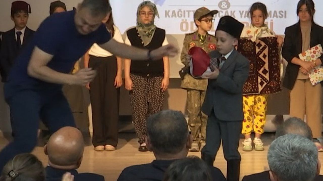 Minik Tuna’nın bayrak mücadelesine babasından duygusal dokunuş