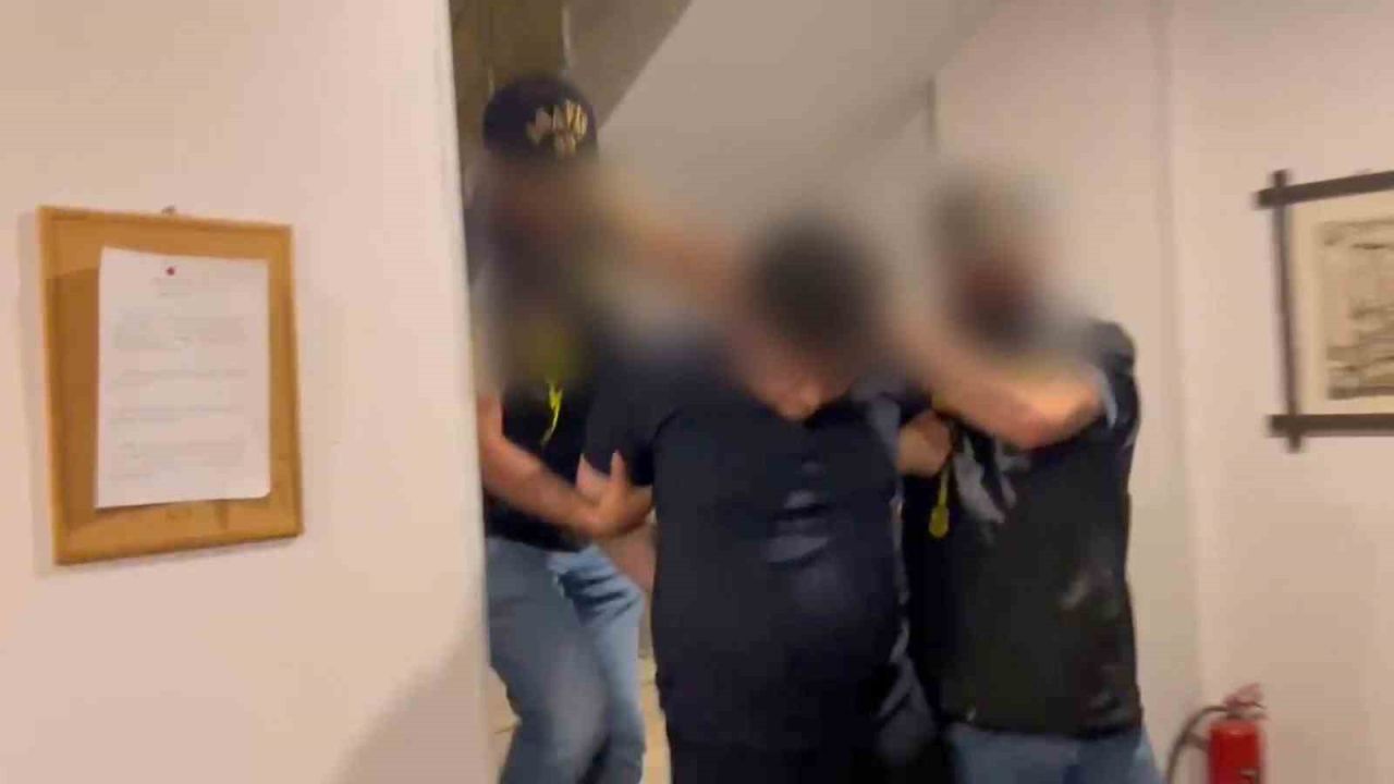 MİT tespit etti, kırmızı bültenle aranan uluslararası uyuşturucu kaçakçısı Mersin’de yakalandı