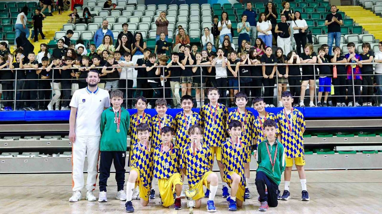 MTK Koleji’nde spor ve sanata yapılan yatırımlar başarıyla taçlanıyor