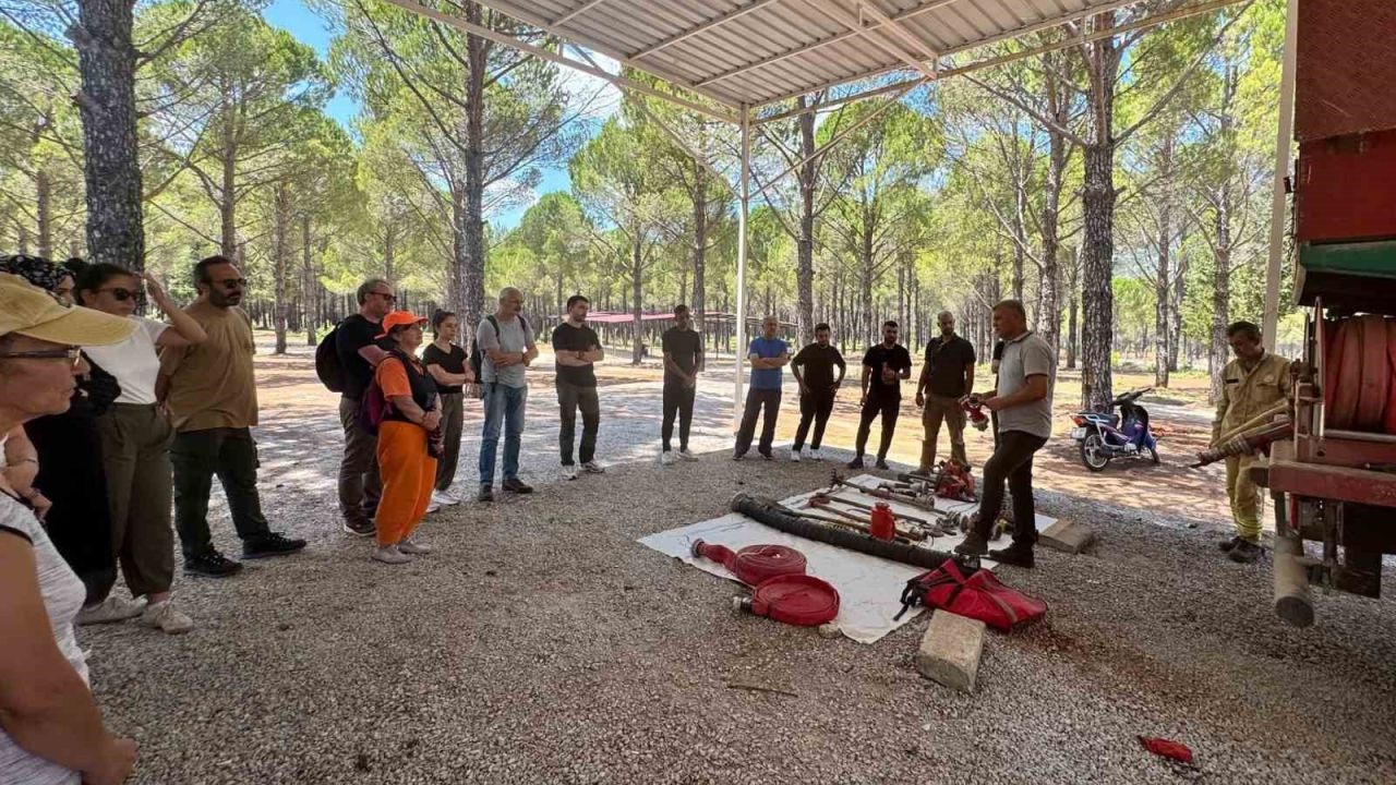 Muğla’da orman yangın gönüllüsü eğitimleri devam ediyor