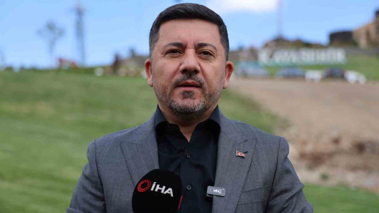 Nevşehir Belediye Başkanı Rasim Arı yeniden AK Parti’ye katılıyor