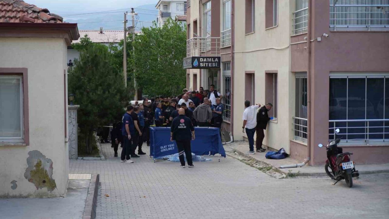 Niğde’de 10. kattan düşen genç hayatını kaybetti