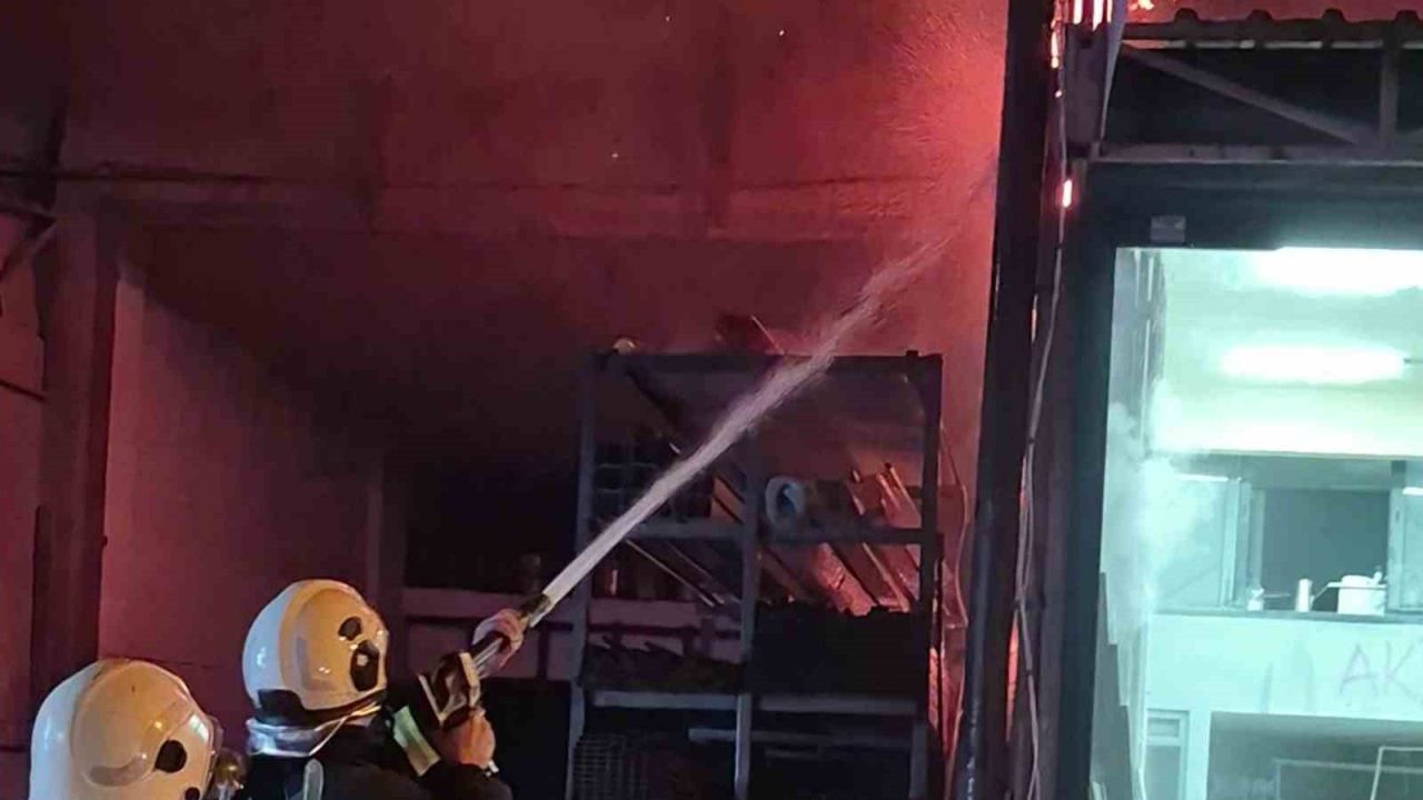 Ordu’da kaynak sırasında sıçrayan kıvılcım yangın çıkardı