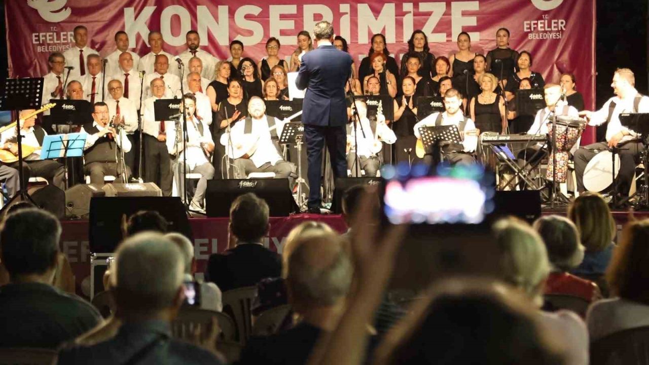 Pınarbaşı’nda yaz konseri ilgi gördü