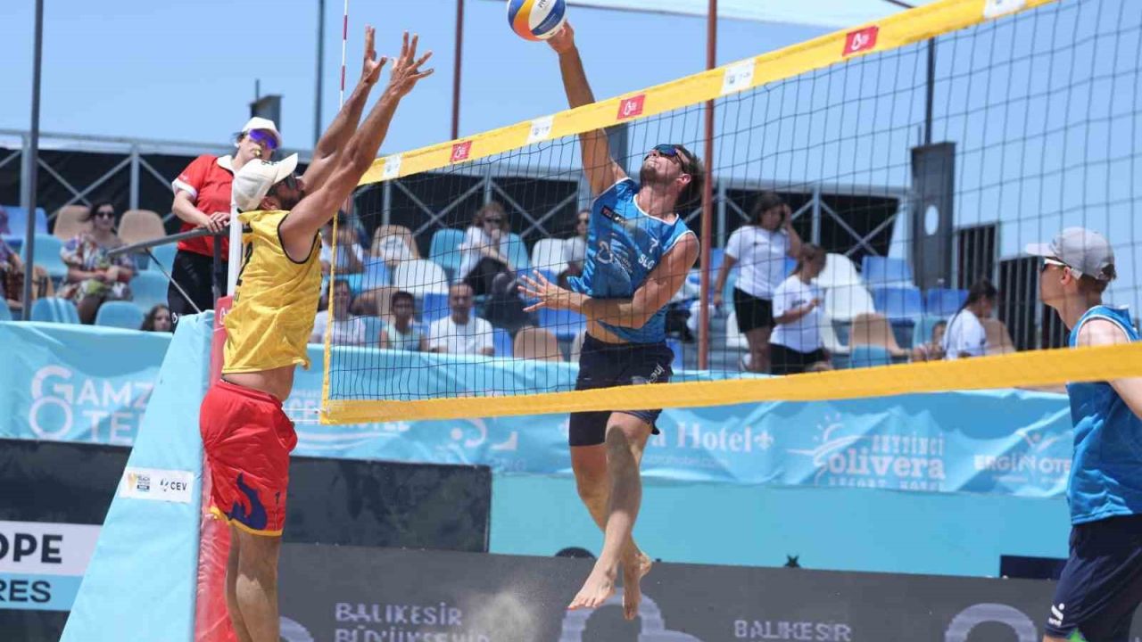 Plaj Voleybolu Dünya Turu’nda Balıkesir Etabı sona erdi