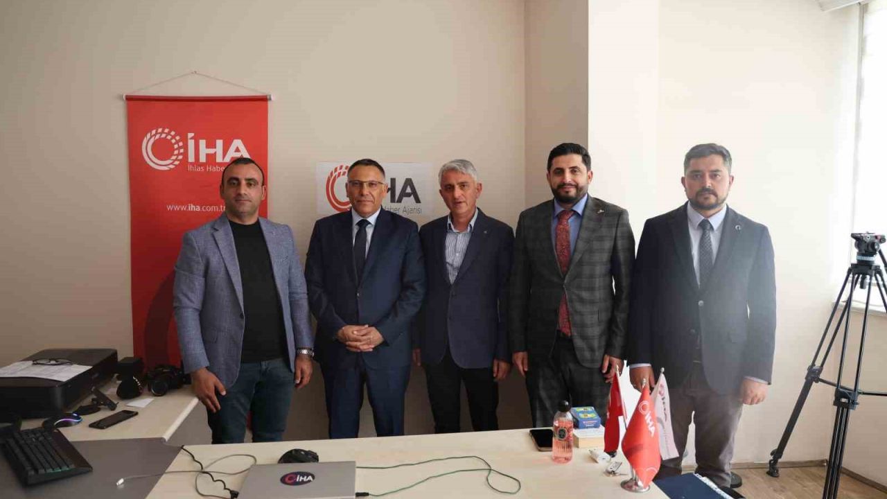 Rektör Gürel’den İHA’ya ziyaret