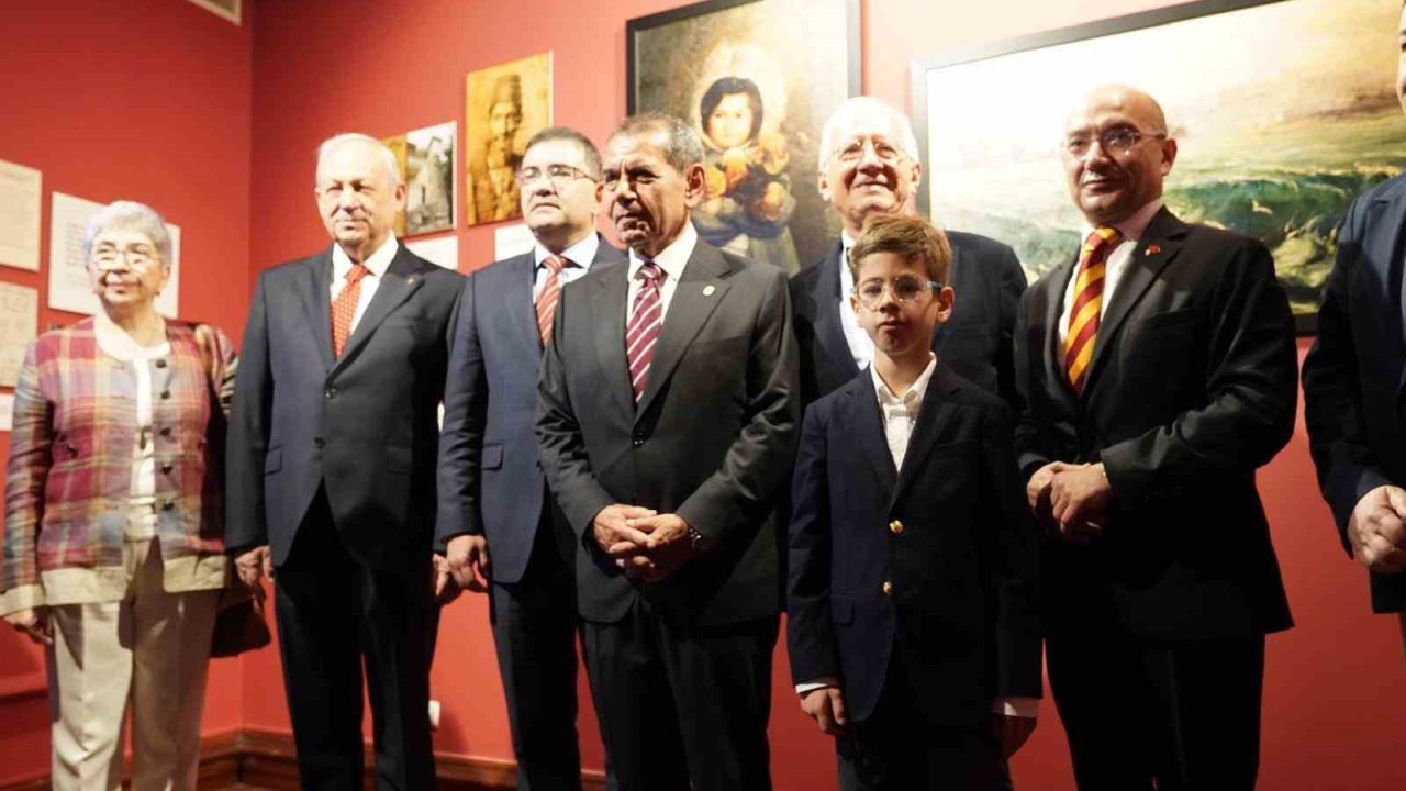 ’Ressam ve Şair Tevfik Fikret’ sergisi kapılarını açtı