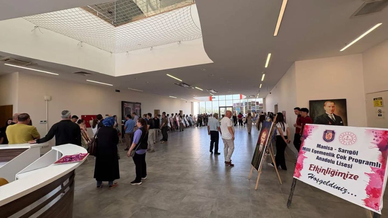 Sarıgöl’de görsel sanatlar sergisi