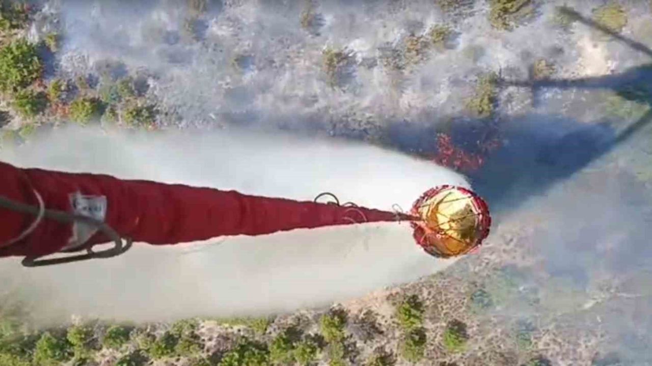 Seydikemer’de orman yangınını söndürme çalışmaları sürüyor