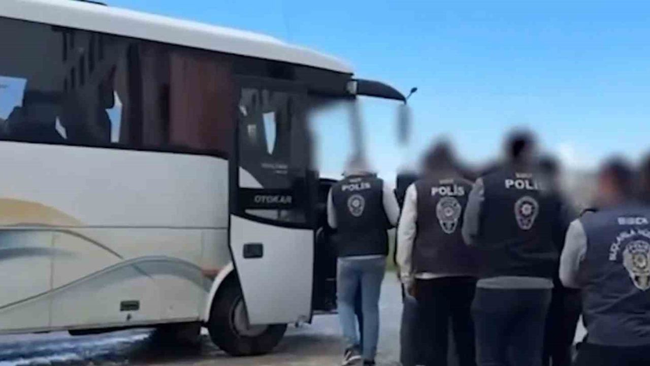 Siber suçlarla mücadele kapsamında düzenlenen operasyonlarda 193 şüpheli yakalandı