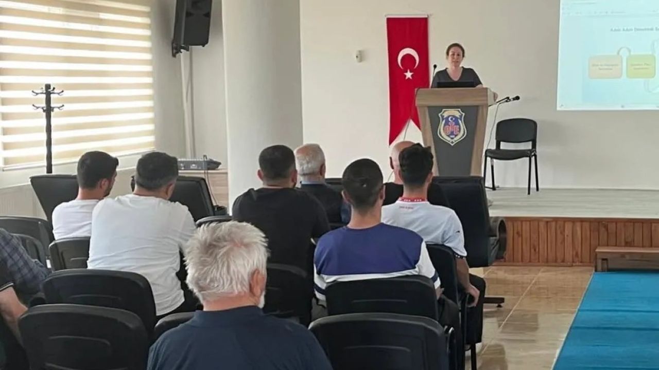 Sinop’ta hükümlülere denetimli serbestlik anlatıldı
