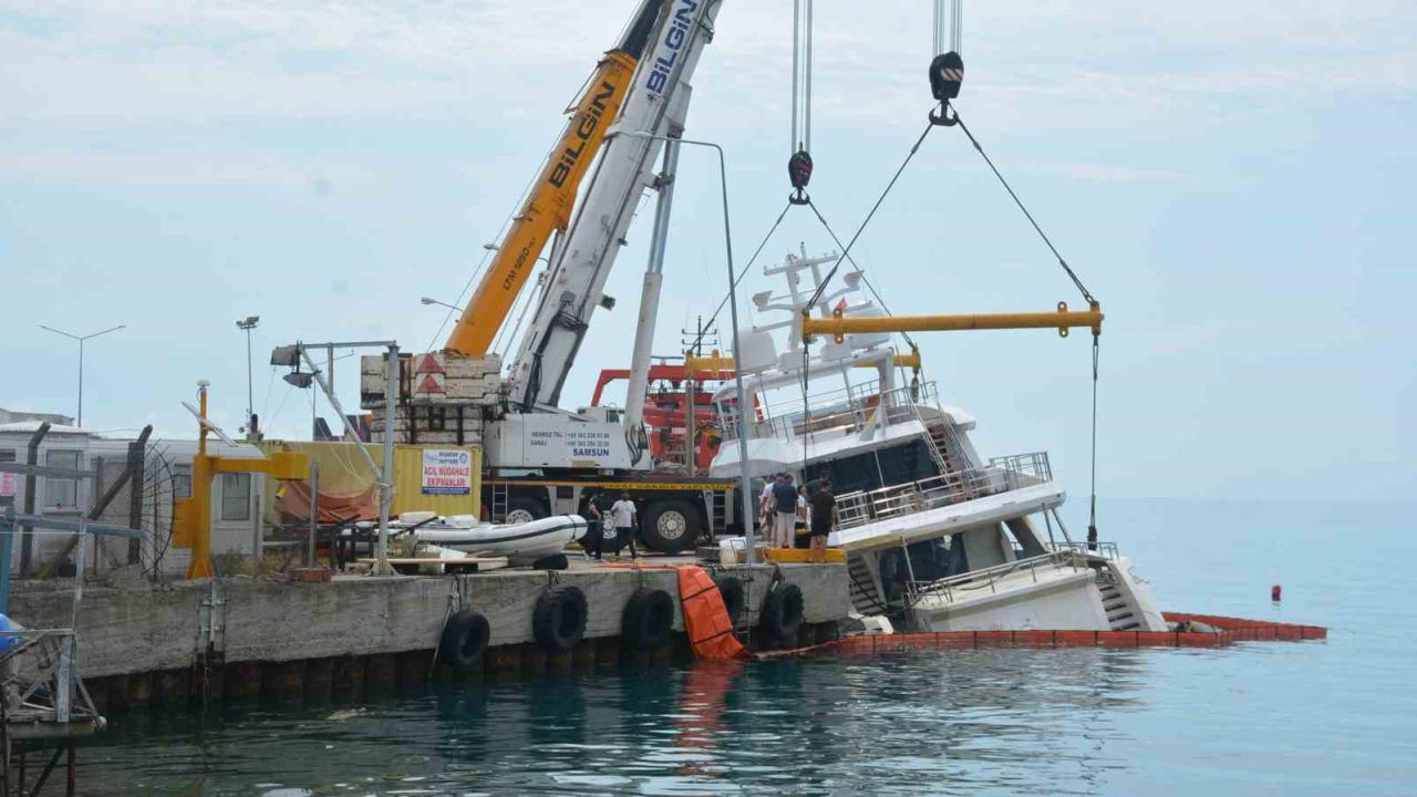 Sinop’ta yan yatan yattan yükselen dumanlar ekipleri alarma geçirdi
