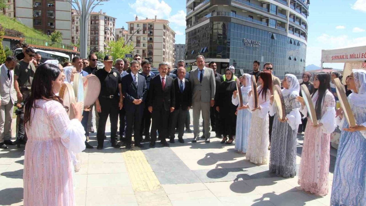 Şırnak’ta "Hayat Boyu Öğrenme" sergisi açıldı
