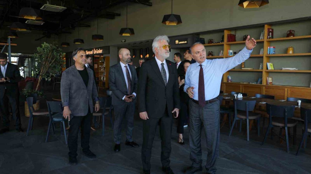 Tamer Karadağlı Düzce’ye hayran kaldı