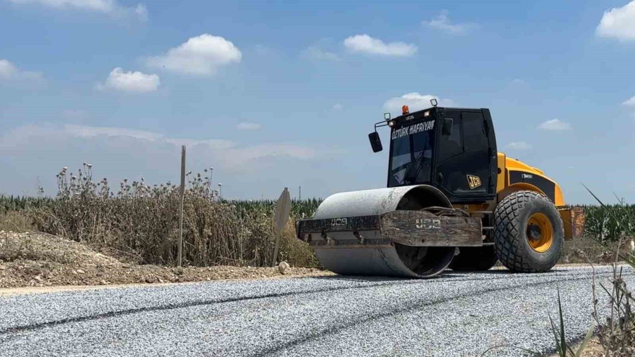 Tarsus’ta denize ulaşım yolu yenilendi